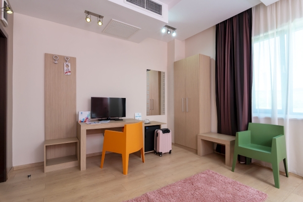 Hotel West City